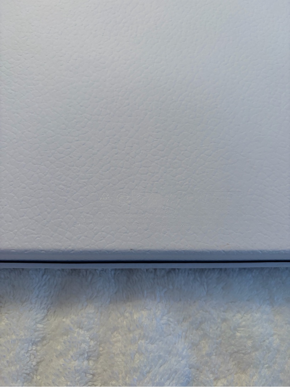Dior Authentic Square Textured White Gift Box & Ribbon Set - Picture 8 of 11